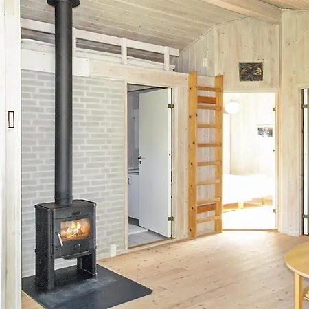Tia - 900m From The Sea By Interhome